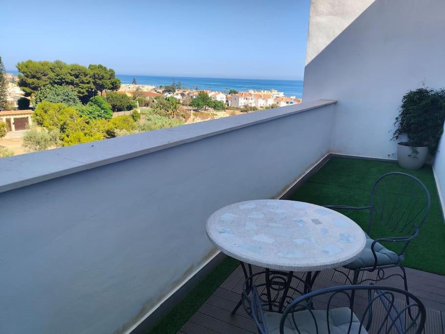 托雷德本纳贾尔邦Atico Con Piscina, Golf, Vistas Al Mar公寓 外观 照片