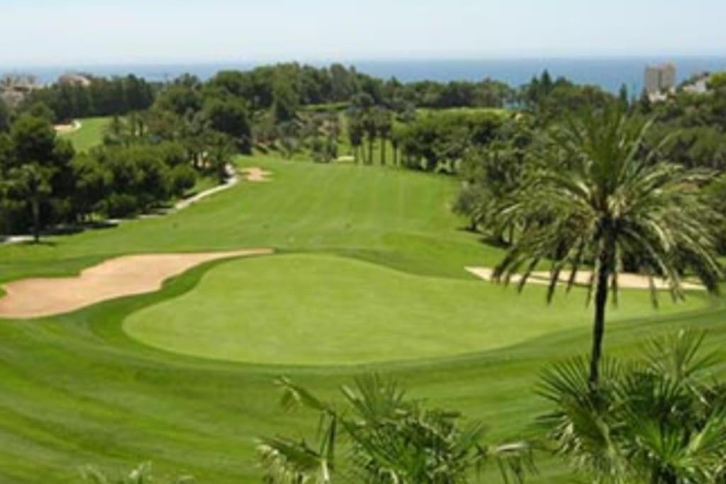 托雷德本纳贾尔邦Atico Con Piscina, Golf, Vistas Al Mar公寓 外观 照片