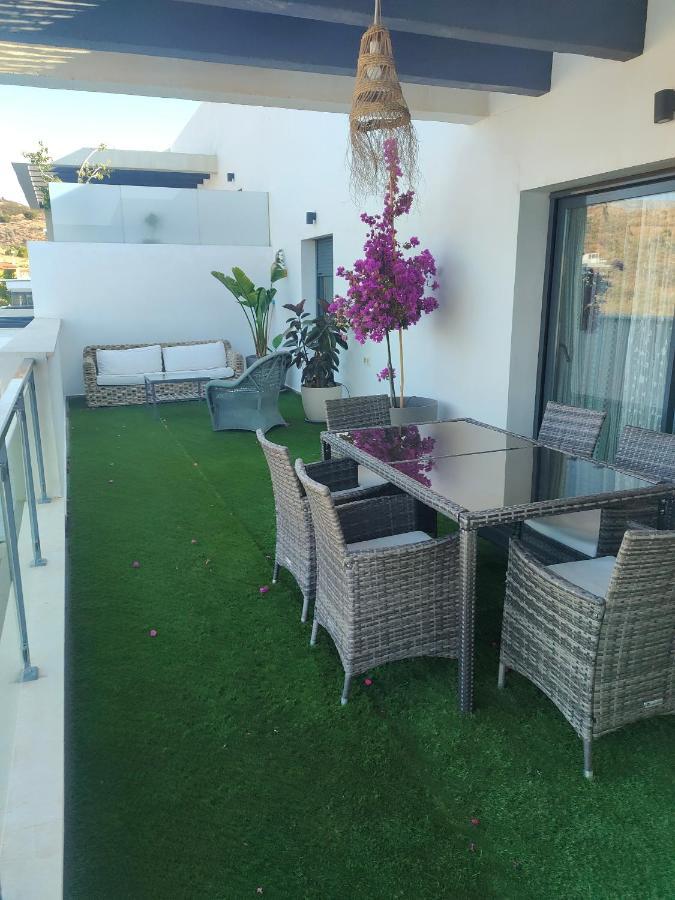 托雷德本纳贾尔邦Atico Con Piscina, Golf, Vistas Al Mar公寓 外观 照片