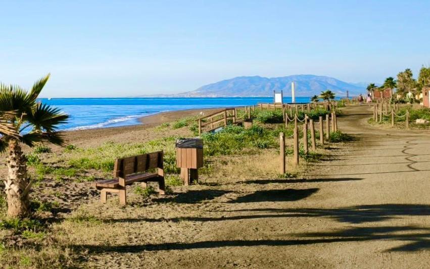 托雷德本纳贾尔邦Atico Con Piscina, Golf, Vistas Al Mar公寓 外观 照片